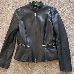 Hugo Boss Black Leather Jacket with Stand-Up Collar and Tailored Fit